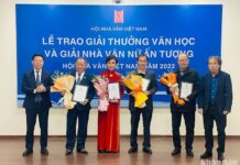 Hai cây bút giành giải Nhà văn nữ ấn tượng